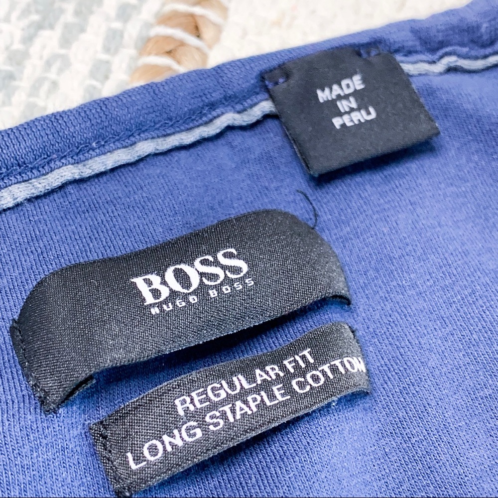 Hugo Boss Regular-fit Cotton T-shirt w/ V-neckline - Picture 4 of 6